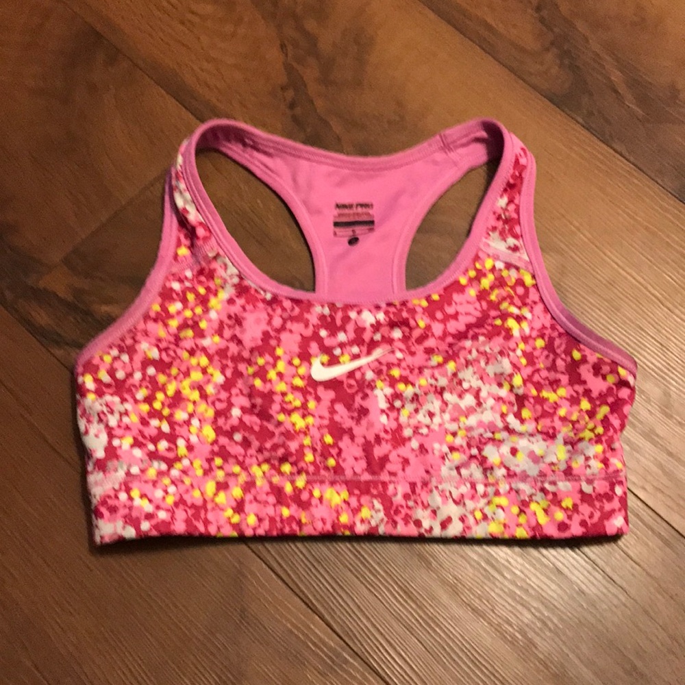 Nike sports bra